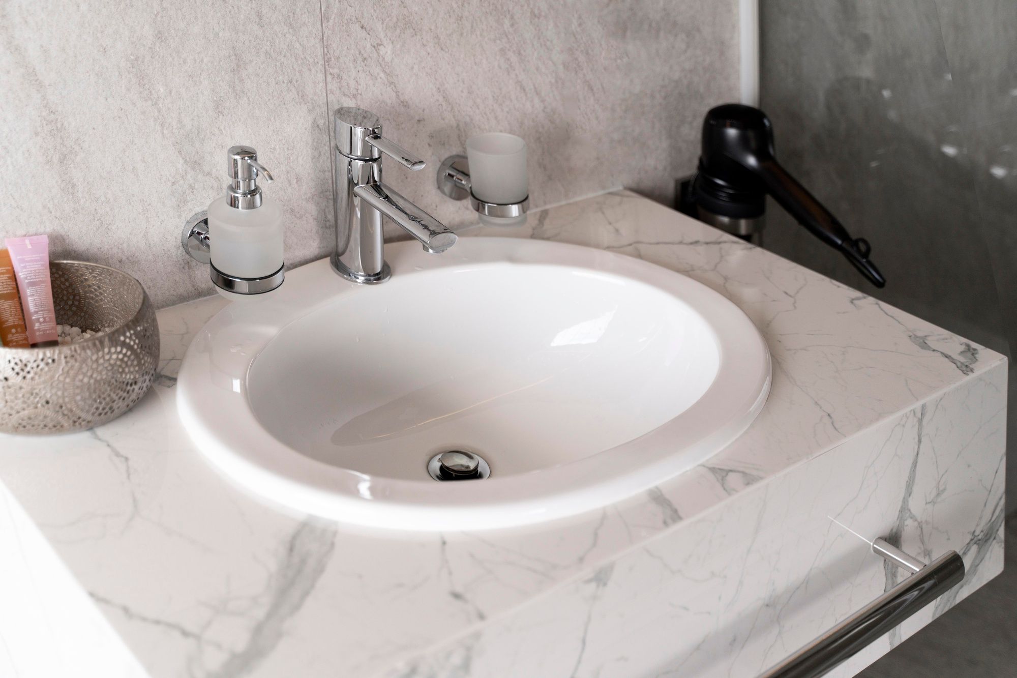 marble-sink